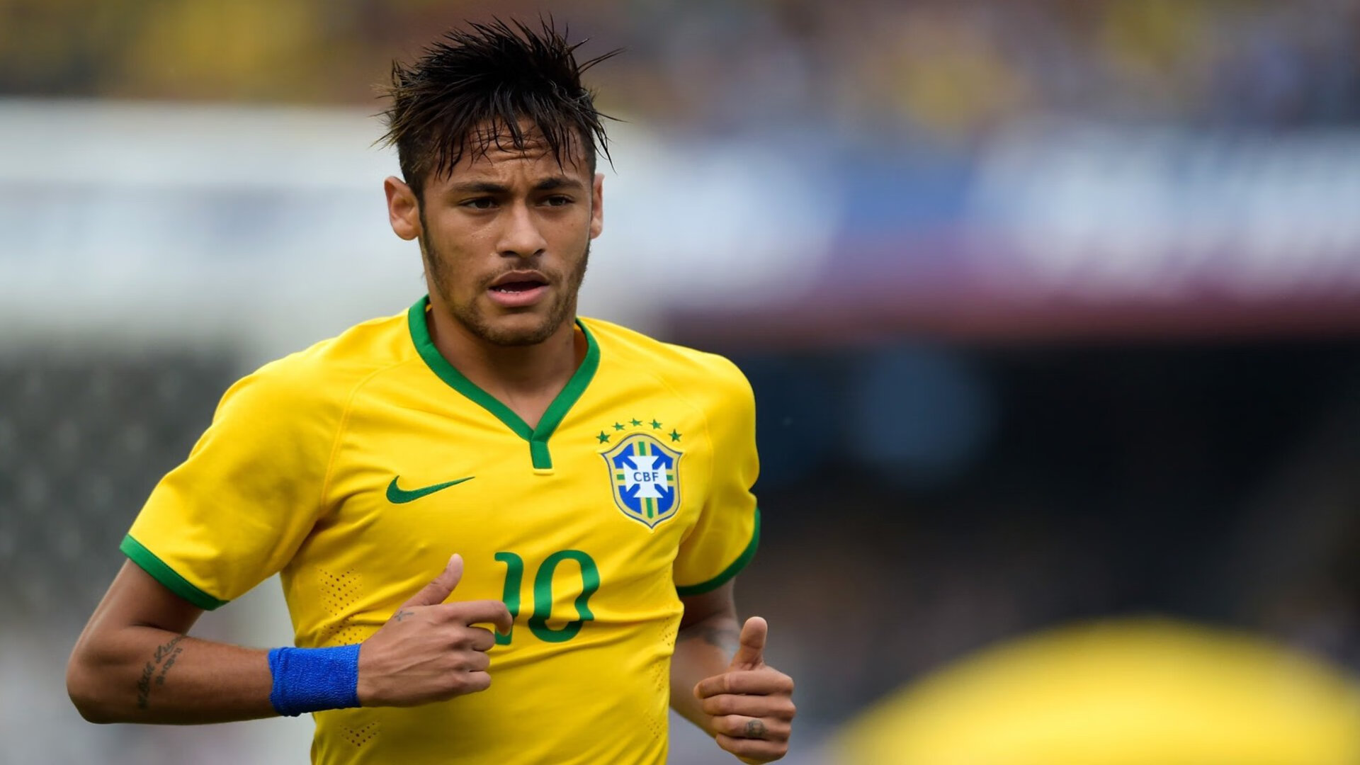 kaiyun-法甲：巴黎5-1大胜蒙彼利埃，姆巴佩传射建功，巴黎2比0蒙彼利埃